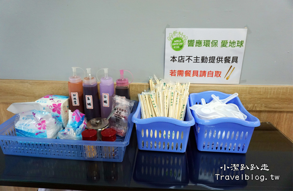 台中美食》好吃炒飯推薦!台中西屯區炒之霸炒飯專賣店-平價俗夠大碗!多樣選擇美味炒飯 炒麵也好吃!近逢甲夜市 - 小潔趴趴走旅遊札記