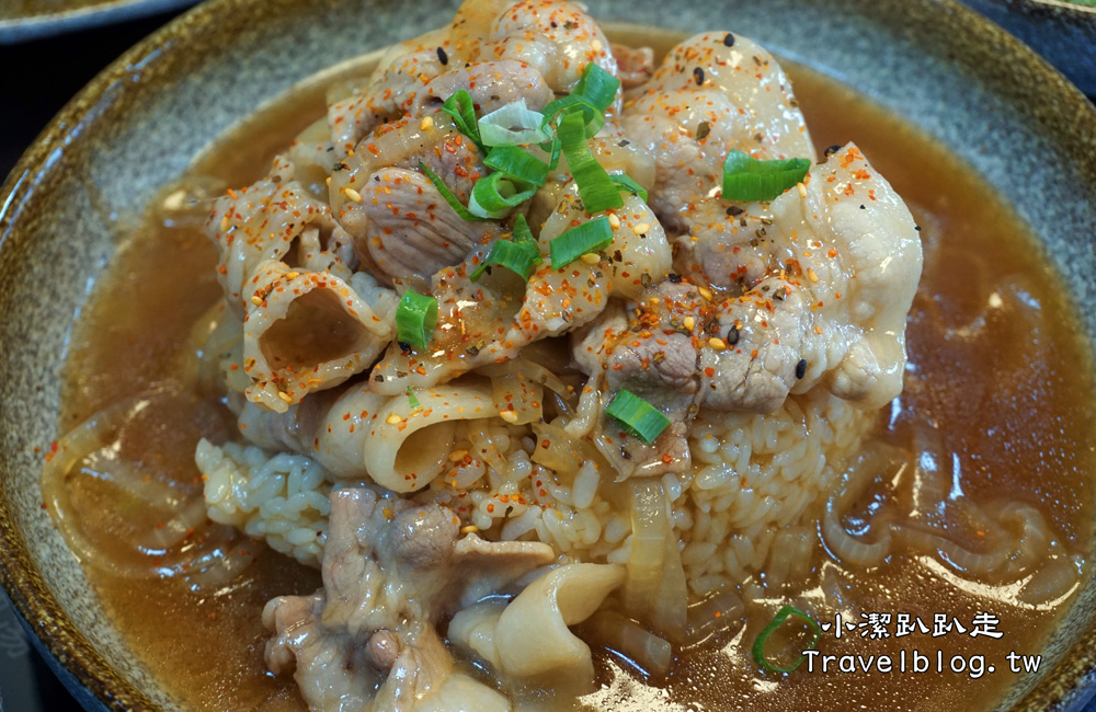 台中美食》好吃炒飯推薦!台中西屯區炒之霸炒飯專賣店-平價俗夠大碗!多樣選擇美味炒飯 炒麵也好吃!近逢甲夜市 - 小潔趴趴走旅遊札記