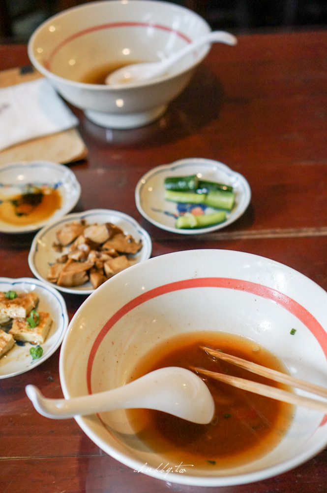 時寓│來金清燉牛肉麵│清香湯頭只願一飲而盡│老宅裡的中藥新生