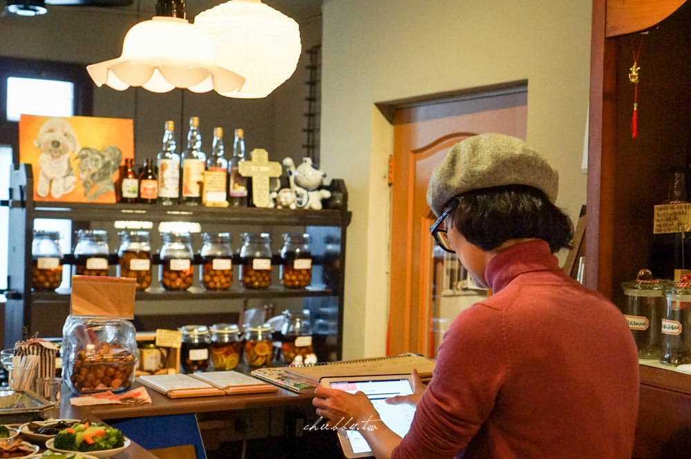 時寓│來金清燉牛肉麵│清香湯頭只願一飲而盡│老宅裡的中藥新生