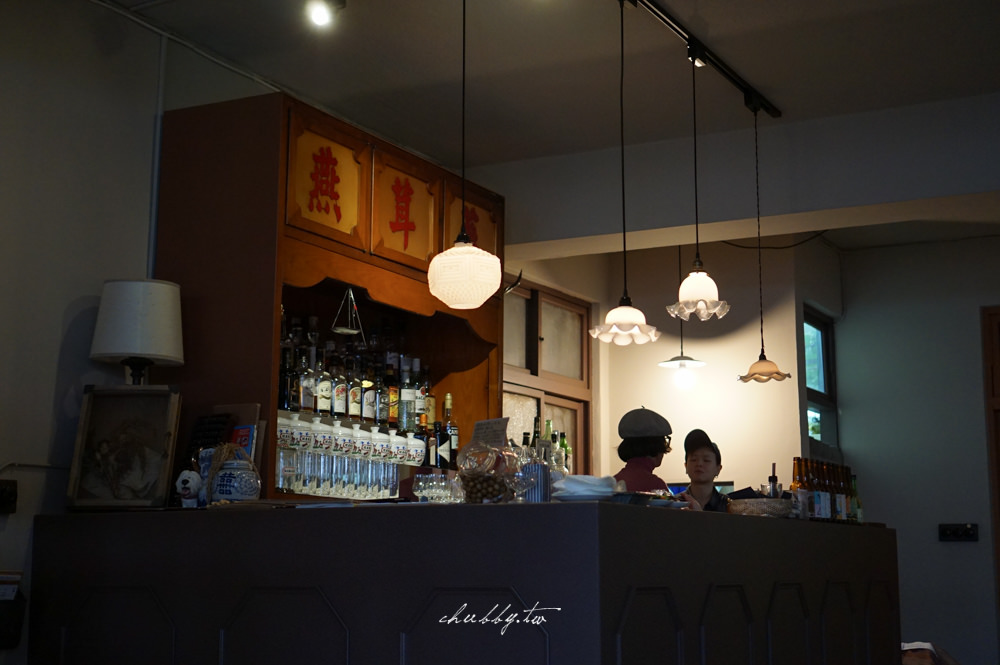 時寓│來金清燉牛肉麵│清香湯頭只願一飲而盡│老宅裡的中藥新生