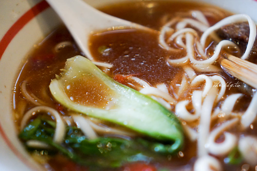 時寓│來金清燉牛肉麵│清香湯頭只願一飲而盡│老宅裡的中藥新生