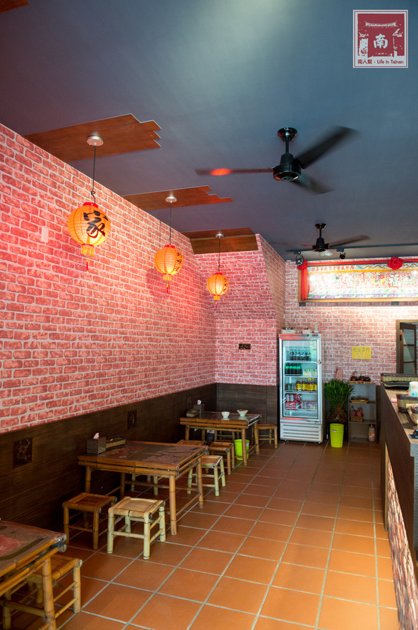 聚福香古早味:【台南美食】從後甲黃昏市場到店面|古早味封肉|滷豬腳|蹄膀飯|藥膳排骨湯~聚福香古早味 聚福香古早味:【台南美食】從後甲黃昏市場到店面|古早味封肉|滷豬腳|蹄膀飯|藥膳排骨湯~聚福香古早味