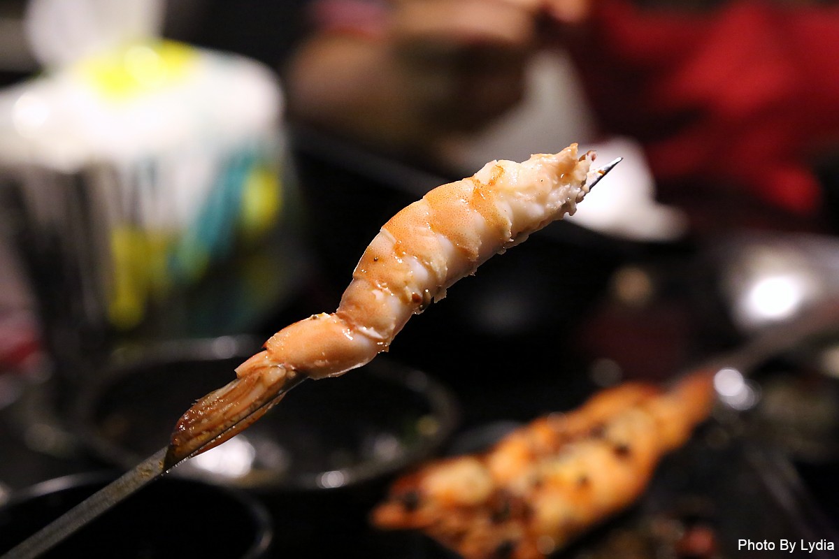 台南火鍋｜川囍紅湯串串鍋~台南麻辣火鍋新創意:麻辣鍋三宮格，要吃串串自己涮!｜巴適紅湯｜串串香 - 台南好Food遊