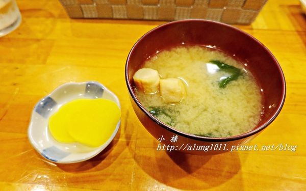 冨士天ぷら  いだ天：河口湖車站周邊美食 / いだ天 / 富士天婦羅餐廳 / 富士山天丼大器上菜!!