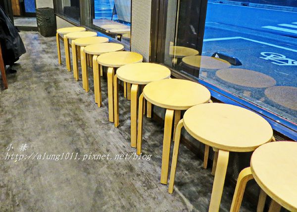 冨士天ぷら  いだ天：河口湖車站周邊美食 / いだ天 / 富士天婦羅餐廳 / 富士山天丼大器上菜!!