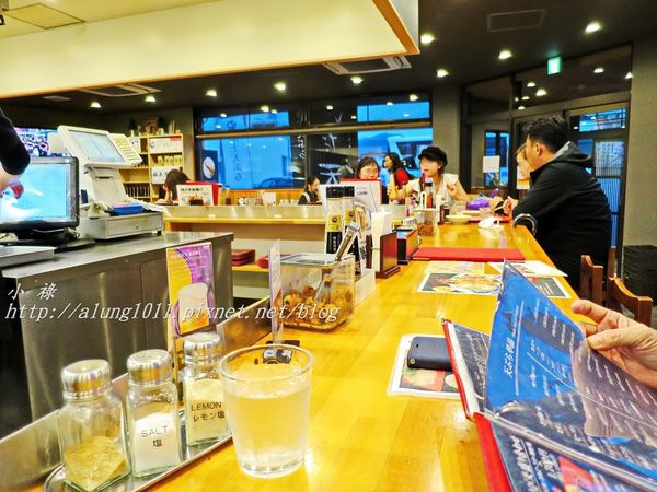 冨士天ぷら  いだ天：河口湖車站周邊美食 / いだ天 / 富士天婦羅餐廳 / 富士山天丼大器上菜!!