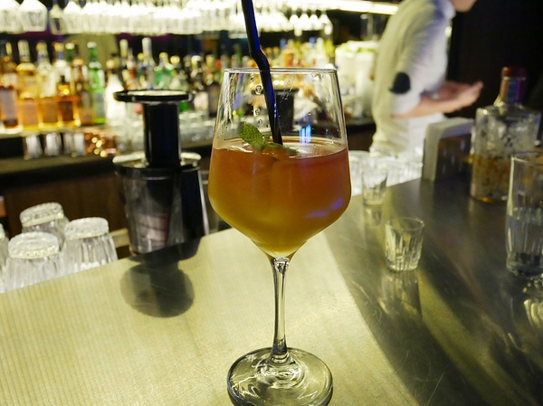 SMEXY 音樂餐廳:SMEXY 音樂餐廳-台北松山區特色餐館 從早午餐一路開到宵夜 餐點、服務都夠水準 夜晚還有live band 邊用餐邊聽音樂大享受