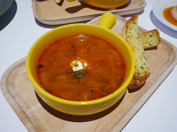 SMEXY 音樂餐廳:SMEXY 音樂餐廳-台北松山區特色餐館 從早午餐一路開到宵夜 餐點、服務都夠水準 夜晚還有live band 邊用餐邊聽音樂大享受