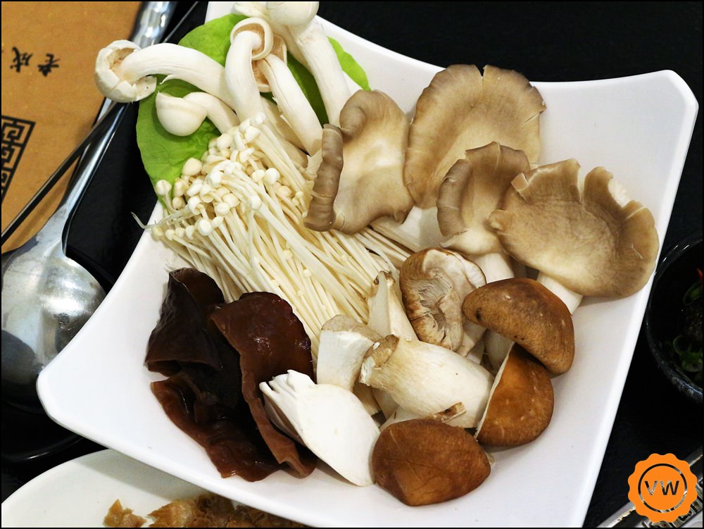 台中豐原麻辣火鍋│正宗四川麻辣鍋:錦官印象老成都火鍋