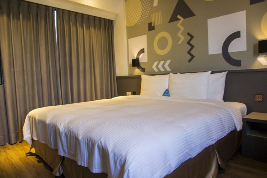 【台中住宿】逢甲夜市住宿／隱和旅INNK HOTEL～閣樓房型x自助式廚房x超大客廳，貼心無距離感的服務