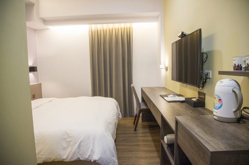 【台中住宿】逢甲夜市住宿／隱和旅INNK HOTEL～閣樓房型x自助式廚房x超大客廳，貼心無距離感的服務