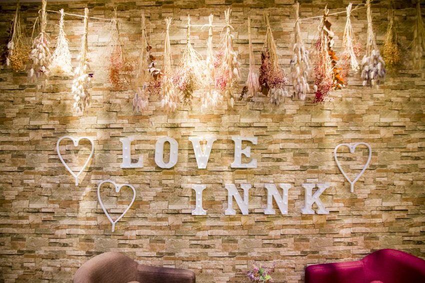 【台中住宿】逢甲夜市住宿／隱和旅INNK HOTEL～閣樓房型x自助式廚房x超大客廳，貼心無距離感的服務