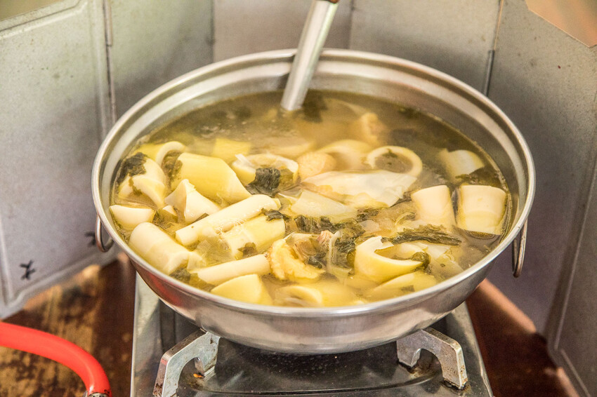 桃園市大溪區阮家莊土雞城-老大店｜連google都會迷路？荒山野嶺超偏僻土雞城，沒預約吃不到唷