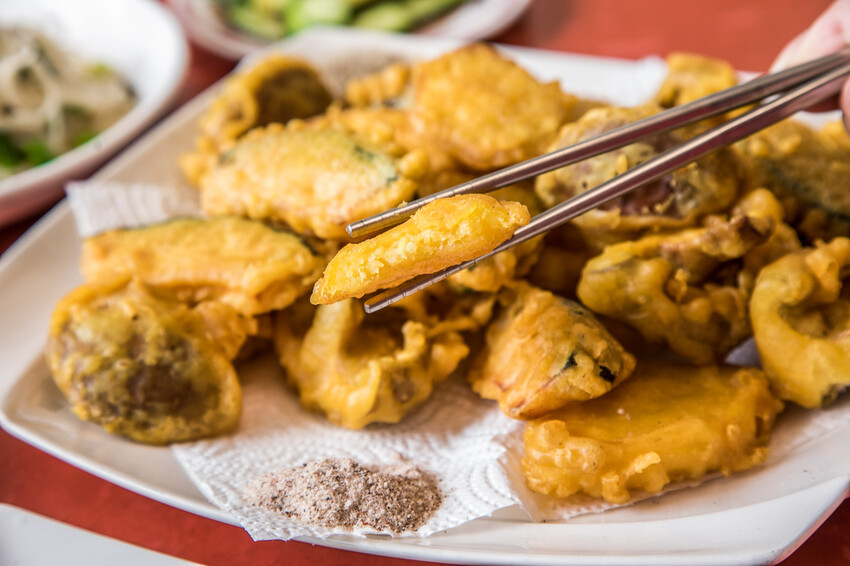 桃園市大溪區阮家莊土雞城-老大店｜連google都會迷路？荒山野嶺超偏僻土雞城，沒預約吃不到唷