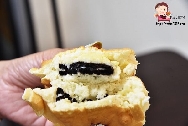 桃園中壢美食-天鯛魚燒-可愛肥鯉魚很熱門，爆漿起司跟招牌花生強強滾啊，好多人來排隊 @民宿女王芽月-美食.旅遊.全台趴趴走