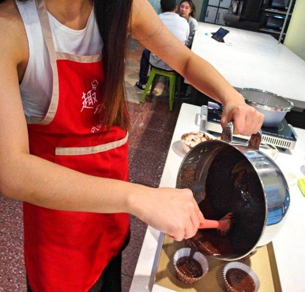 趣玩烘焙DIY:❤️美食❤️【台北。中正】 趣玩烘焙DIY★自己動手做甜點/親子情侶共遊聖地/好吃好玩好開心