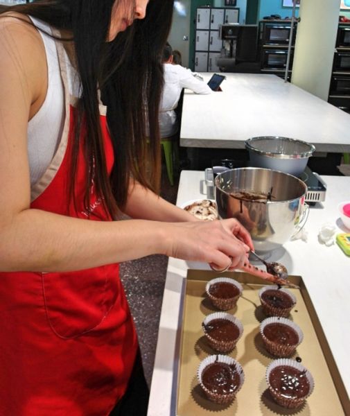 趣玩烘焙DIY:❤️美食❤️【台北。中正】 趣玩烘焙DIY★自己動手做甜點/親子情侶共遊聖地/好吃好玩好開心