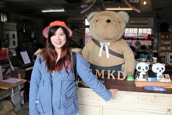 鹿港秘密基地:【彰化福興景點】鹿港秘密基地~親子同樂特色餐廳,任天堂、小瑪莉電動、彈珠台給大家玩,體驗披薩DIY手作(假日限定)