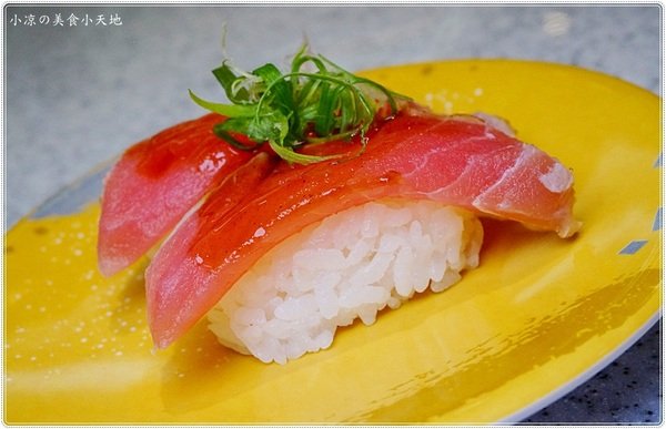 Magic Touch 点爭鮮 J-Mall店：台中西屯』Magic Touch 点爭鮮║J-Mall商場全新開幕，新幹線列車直送壽司，咻~美味直達車！