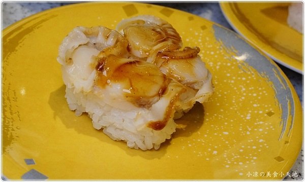 Magic Touch 点爭鮮 J-Mall店：台中西屯』Magic Touch 点爭鮮║J-Mall商場全新開幕，新幹線列車直送壽司，咻~美味直達車！