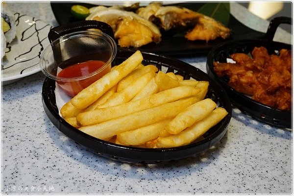 Magic Touch 点爭鮮 J-Mall店：台中西屯』Magic Touch 点爭鮮║J-Mall商場全新開幕，新幹線列車直送壽司，咻~美味直達車！