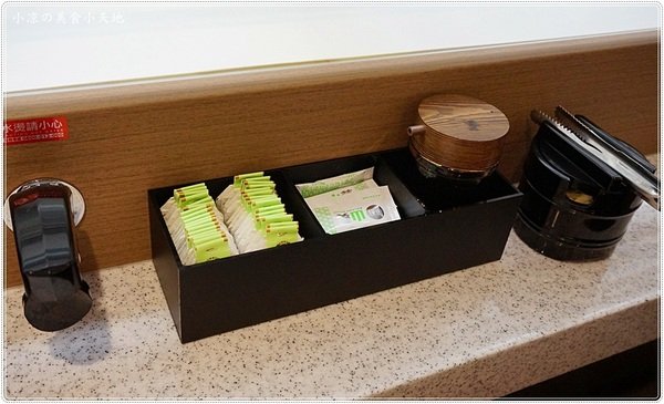 Magic Touch 点爭鮮 J-Mall店：台中西屯』Magic Touch 点爭鮮║J-Mall商場全新開幕，新幹線列車直送壽司，咻~美味直達車！