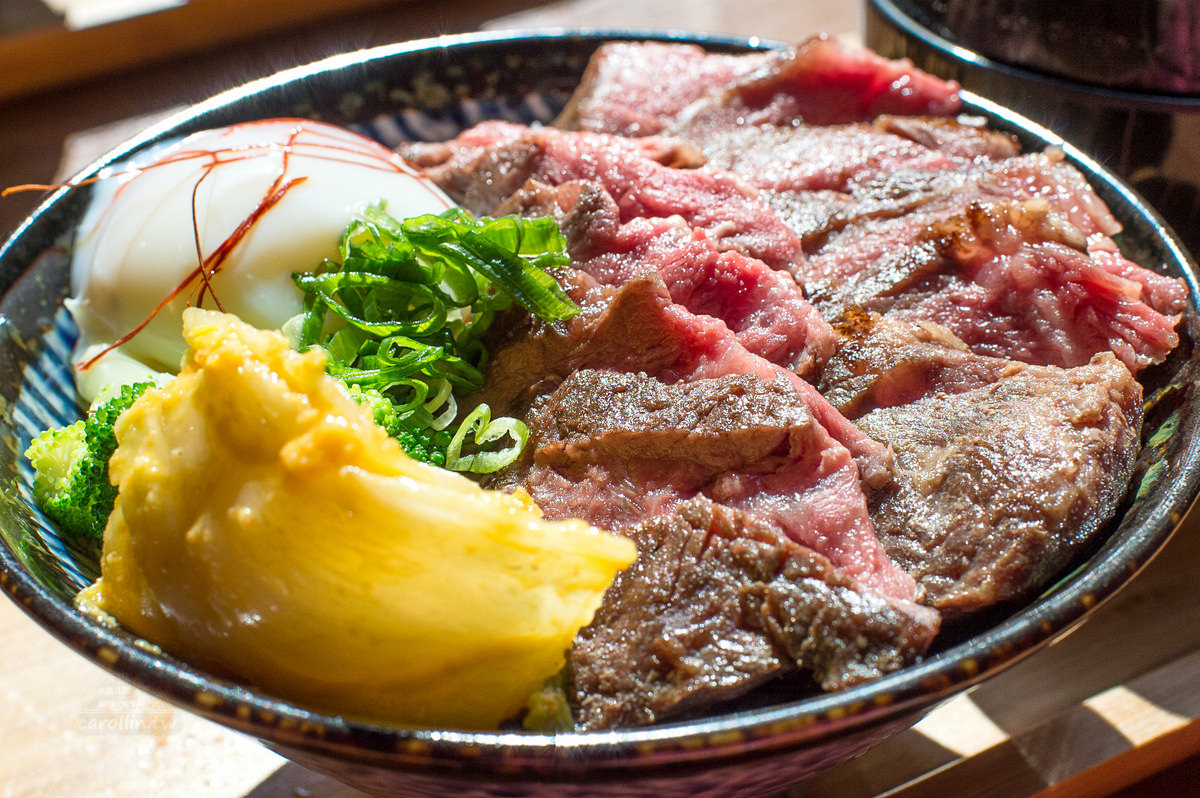 《兩斤家廚房 1.2KG Kitchen》choice等級 炙燒牛排丼飯 - 卡琳。摸魚兒趣