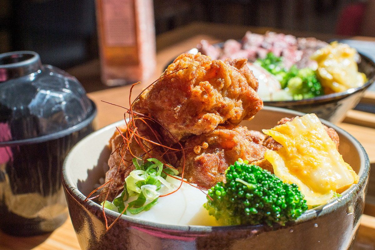 《兩斤家廚房 1.2KG Kitchen》choice等級 炙燒牛排丼飯 - 卡琳。摸魚兒趣