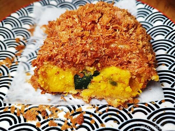 信義區咖哩|呂舖食堂|平價咖哩,特色咖哩飯、自製小菜、飲料、奶酪,學生、親子、小資族用餐的好選擇!咖