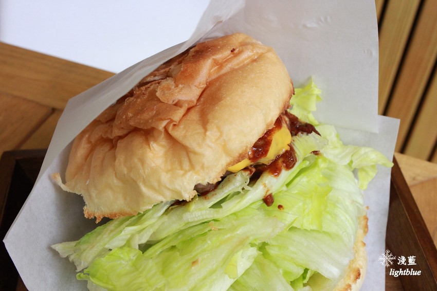 [ 國父紀念館站/南京三民站美食 ] 米歐屋～監理站光復南路早午餐，大份量多蔬菜素食可