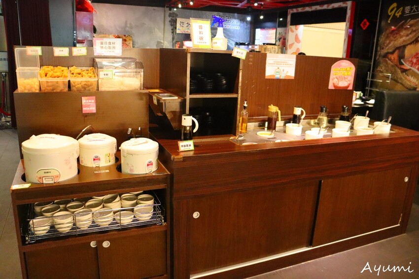 [高雄火鍋推薦－樂多多集團]肉多多火鍋高雄三多店/肉多多開了