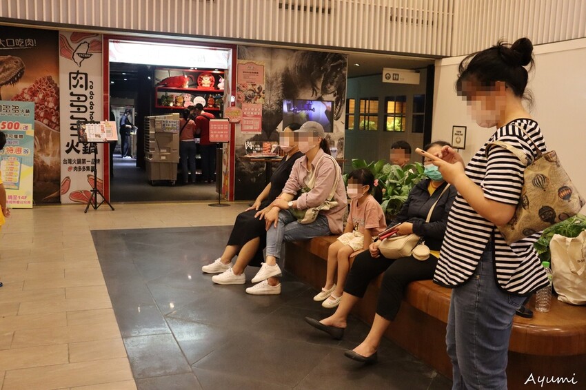 [高雄火鍋推薦－樂多多集團]肉多多火鍋高雄三多店/肉多多開了