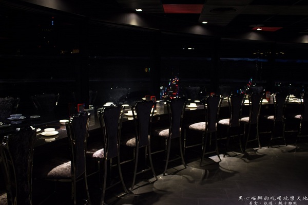 肉多多火鍋-高雄三多店:高雄前鎮︱肉多多火鍋 情人節,俯瞰城市夜景享受大口吃肉的狂野浪漫~