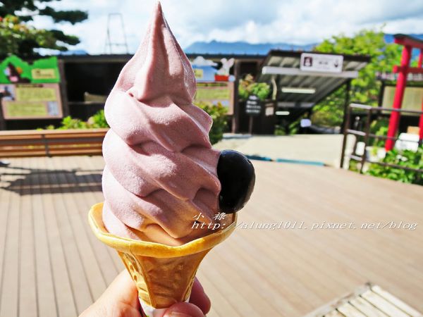 河口湖天上山公園：河口湖天上山公園 / 咔奇咔奇山兔子&狸貓的傳說 / 貍子茶屋好吃又好玩!!