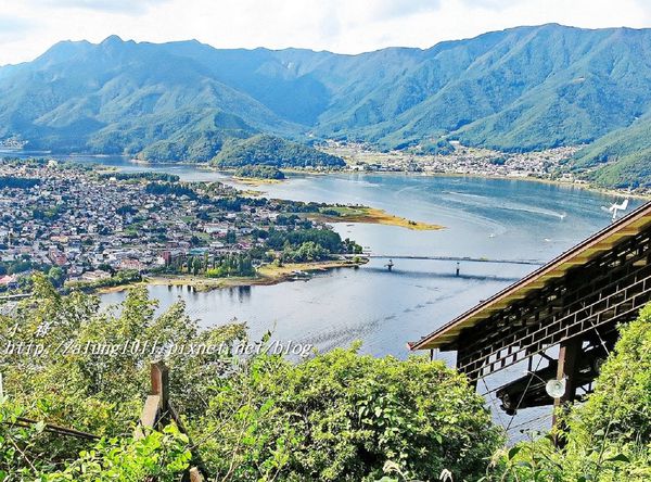 河口湖天上山公園：河口湖天上山公園 / 咔奇咔奇山兔子&狸貓的傳說 / 貍子茶屋好吃又好玩!!