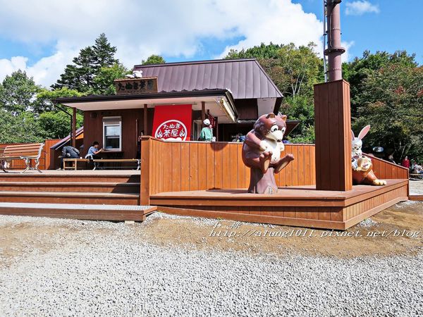 河口湖天上山公園：河口湖天上山公園 / 咔奇咔奇山兔子&狸貓的傳說 / 貍子茶屋好吃又好玩!!