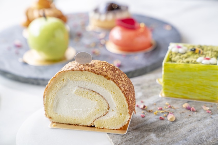 桃園甜點 NOIR coffee&bistro｜晶蘋果上市，連小紅帽吃下去以後都活了起來～ · 算命的說我很愛吃