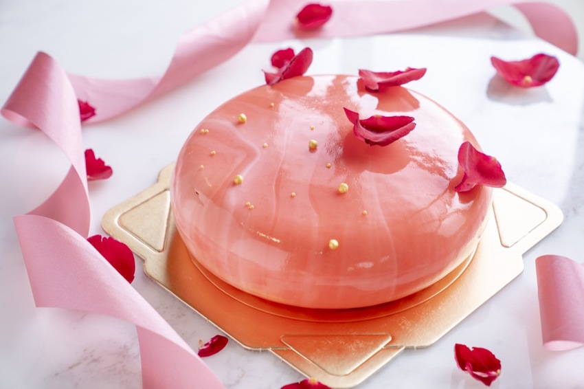 桃園甜點 NOIR coffee&bistro｜晶蘋果上市，連小紅帽吃下去以後都活了起來～ · 算命的說我很愛吃