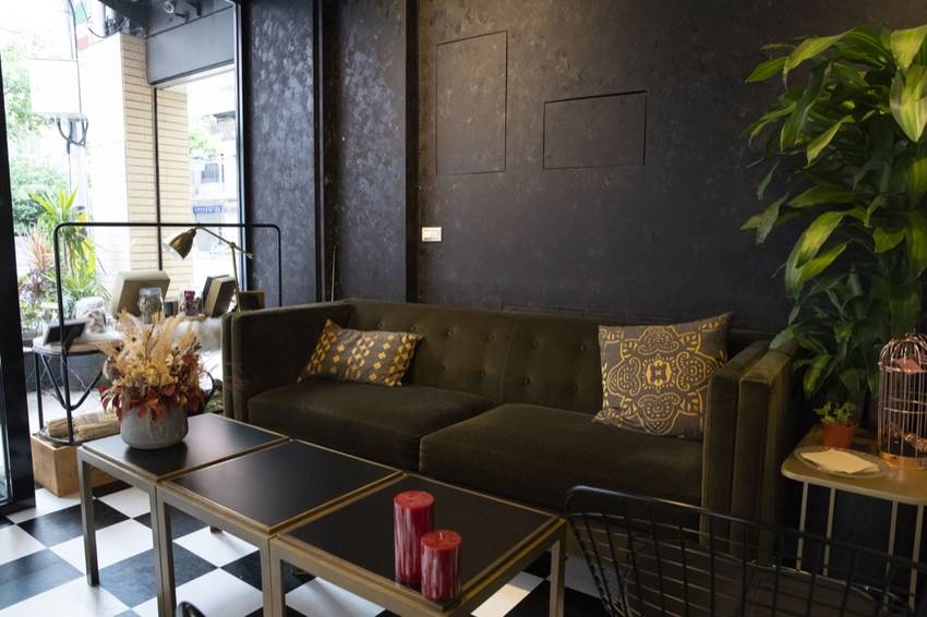 桃園甜點推薦 NOIR coffee&bistro｜走訪高質感甜點的時尚藝廊，天然食材純手工製作，不限時的慵懶咖啡廳 · 算命的說我很愛吃