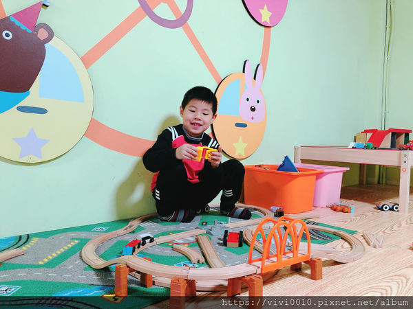 圓圓家愛吃貨-《新北新莊》日式親子餐廳宏野不二村&VAVAVOOM時尚新合作,用餐還能美拍,親子餐廳再進化