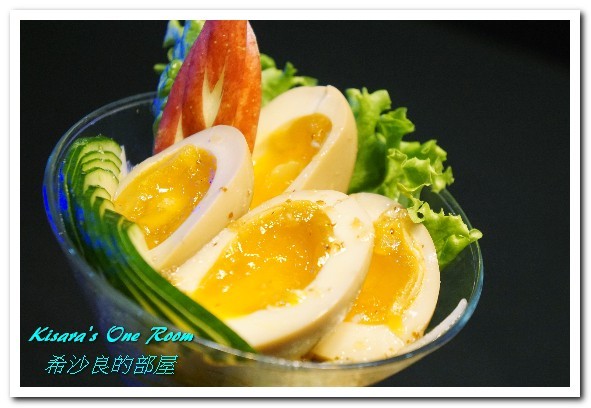 澎湖蒸鱻蒸氣火鍋：中永和火鍋．在地與國際接軌、變化多端的海鮮蒸鍋──澎湖蒸鱻蒸氣火鍋