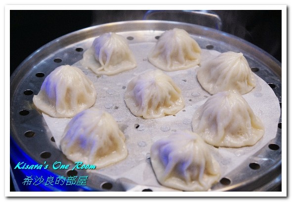 澎湖蒸鱻蒸氣火鍋：中永和火鍋．在地與國際接軌、變化多端的海鮮蒸鍋──澎湖蒸鱻蒸氣火鍋