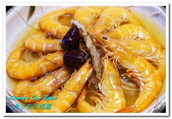 澎湖蒸鱻蒸氣火鍋：中永和火鍋．在地與國際接軌、變化多端的海鮮蒸鍋──澎湖蒸鱻蒸氣火鍋