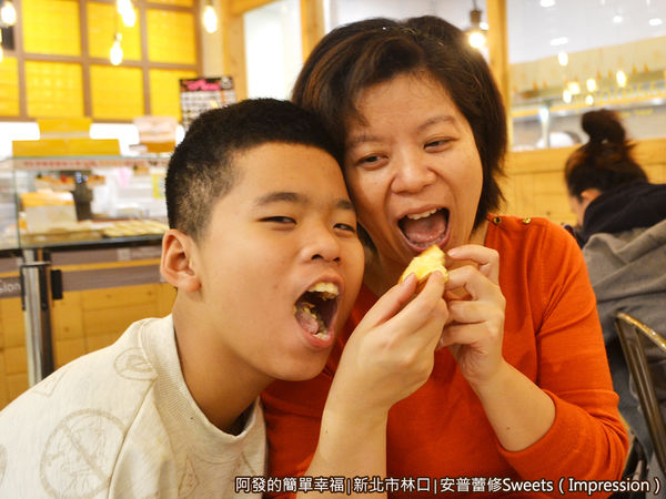 安普蕾修18-很愛演的母子