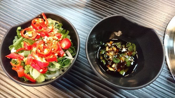 五鮮級平價鍋物(三民鼎力店):高雄~五鮮級平價鍋物(鼎力店)~冬天就是要吃鍋~熱呼呼~