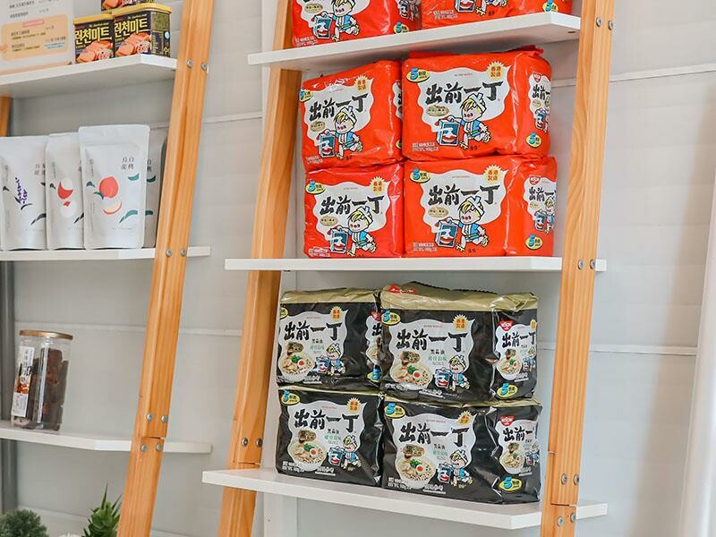 Next Stop+竹北店|香港夫妻打造4.8星港式餐廳,享用乾炒牛河與菠蘿包。