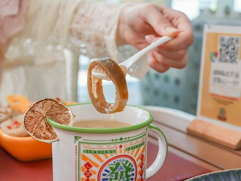 Next Stop+竹北店|香港夫妻打造4.8星港式餐廳,享用乾炒牛河與菠蘿包。