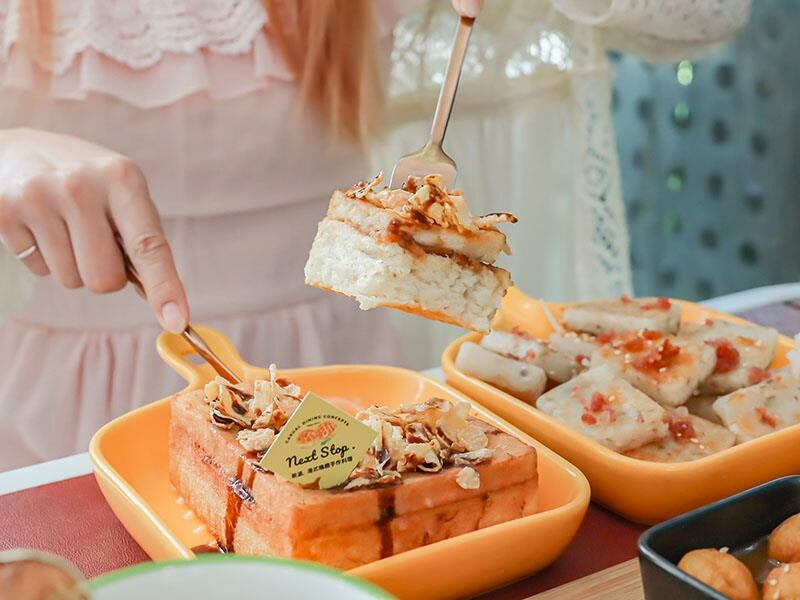 Next Stop+竹北店|香港夫妻打造4.8星港式餐廳,享用乾炒牛河與菠蘿包。