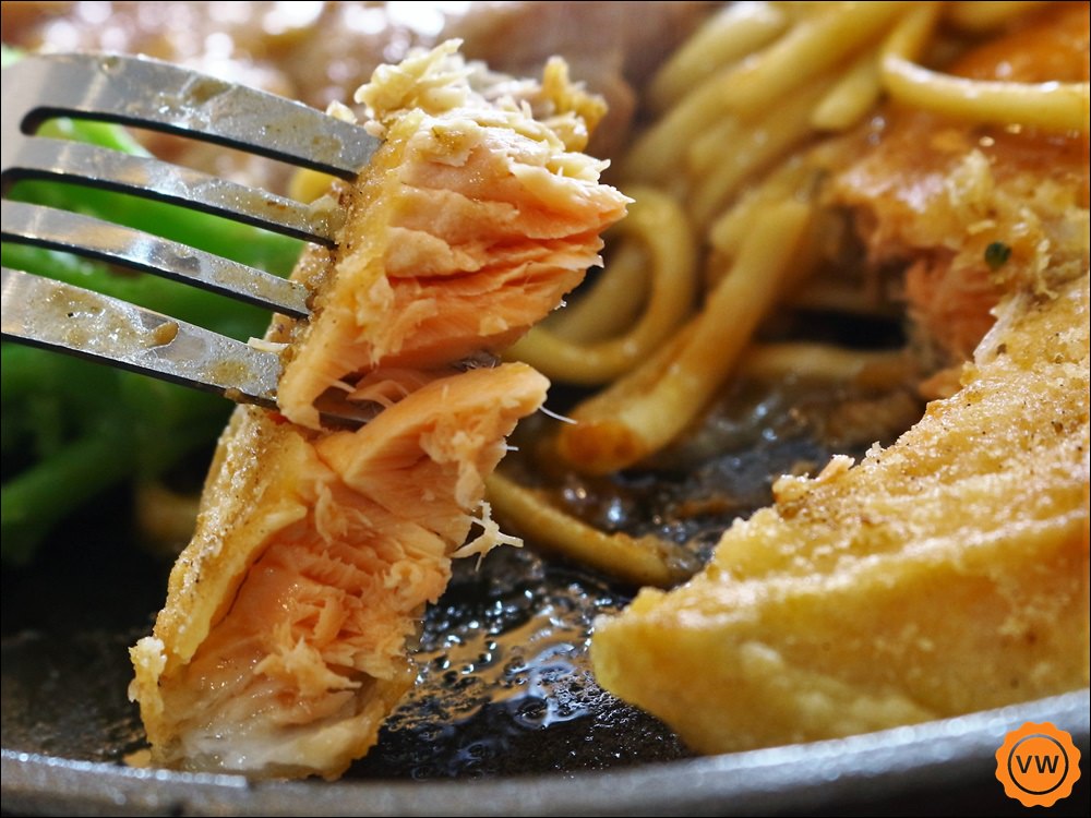 嘉義平價牛排│魔力牛牛排館-嘉義店 嘉義平價牛排│魔力牛牛排館-嘉義店